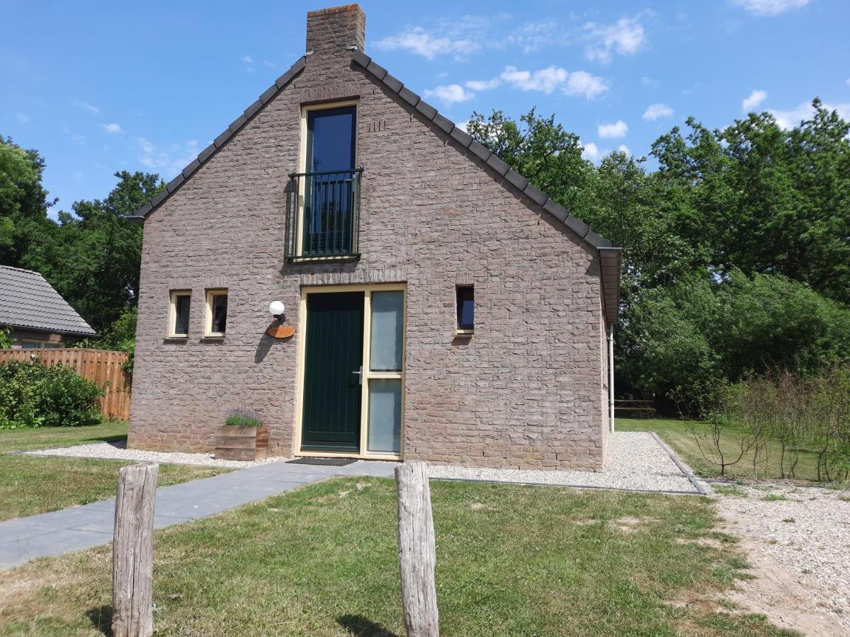 Heerlijke Vakantiewoning Ewijk Villa Exterior photo